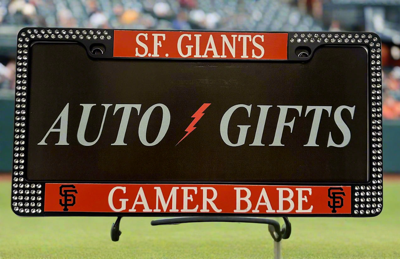 S.F GIANTS GAMER BABE